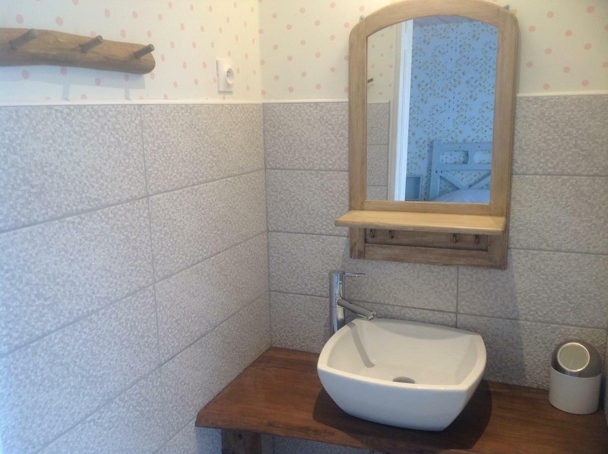 Les Rocailles Otel La Foret-Auvray Dış mekan fotoğraf