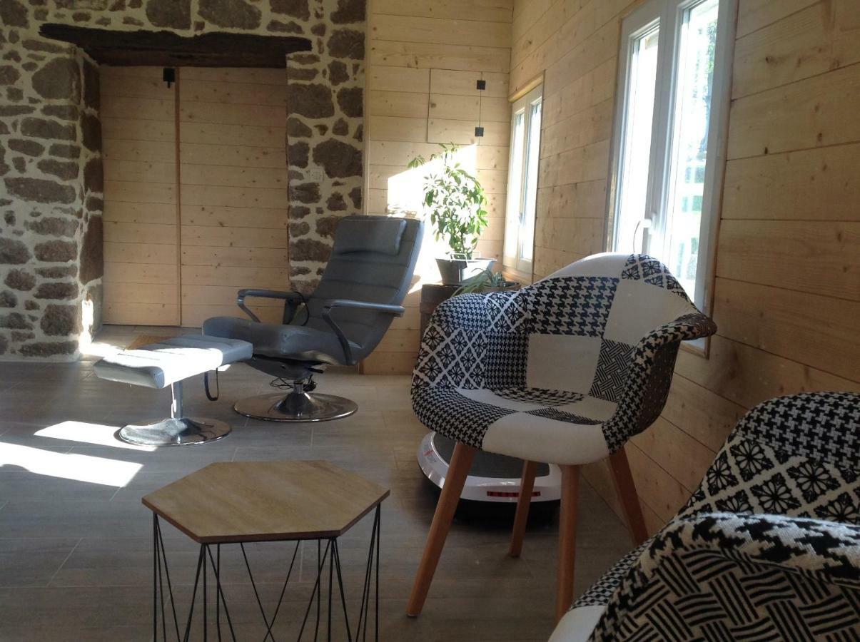 Les Rocailles Otel La Foret-Auvray Dış mekan fotoğraf