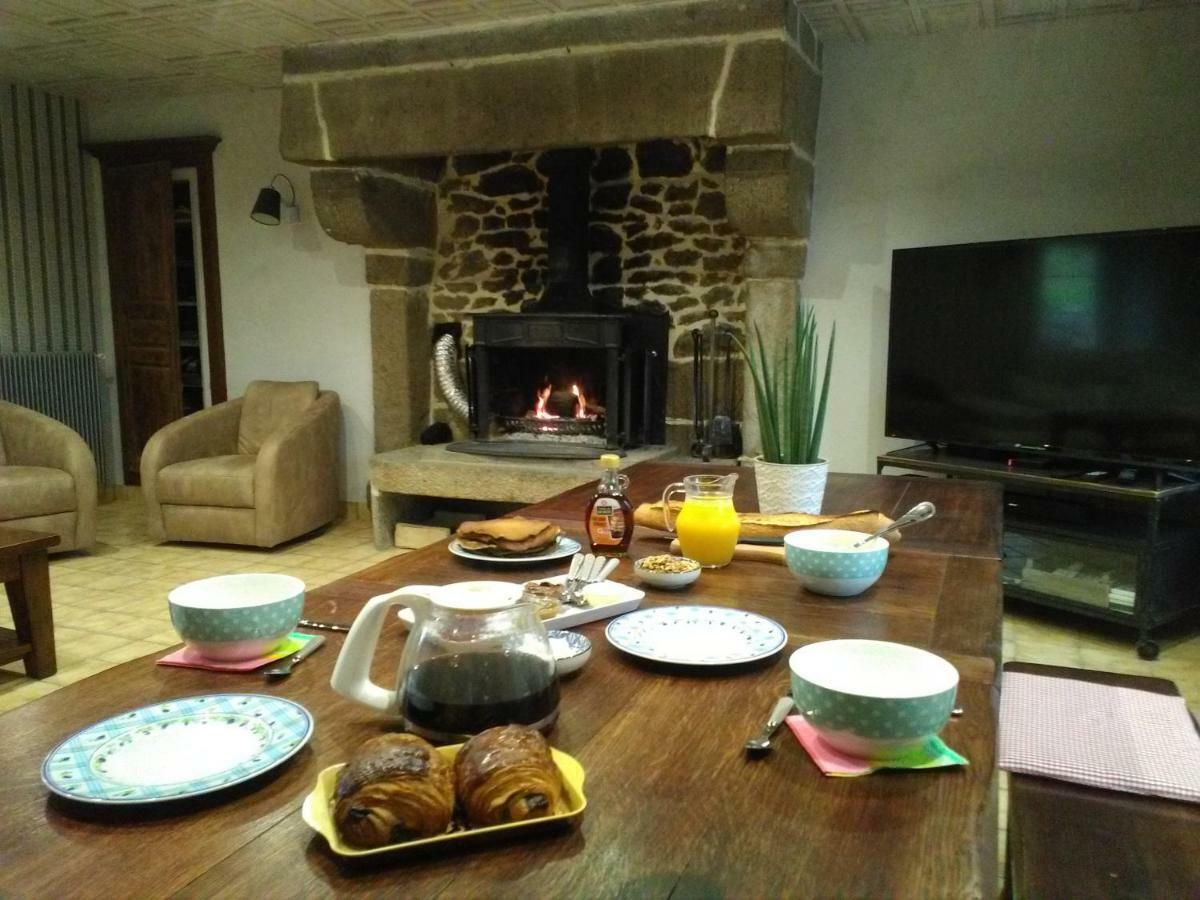 Les Rocailles Otel La Foret-Auvray Dış mekan fotoğraf