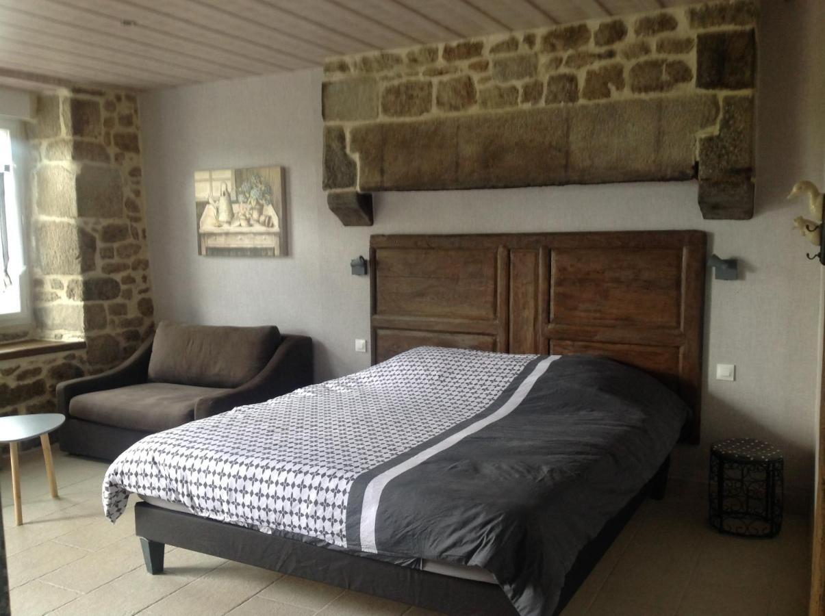 Les Rocailles Otel La Foret-Auvray Dış mekan fotoğraf